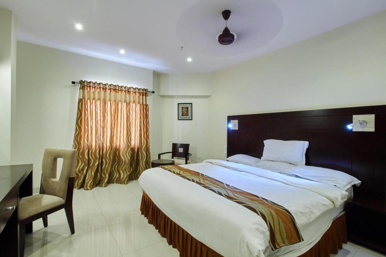 Krishna Residency Vijayawāda Exterior foto